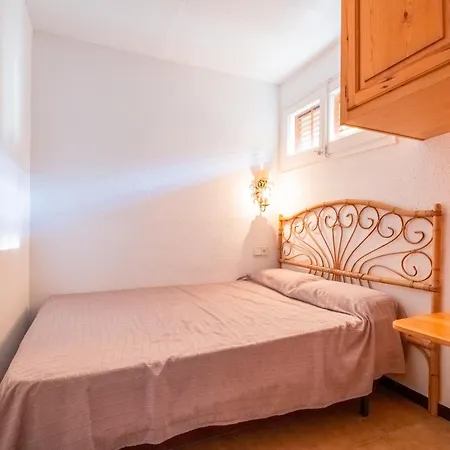H-7 Calella De 4 Pax Appartement